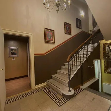 Tower Отель Пиза